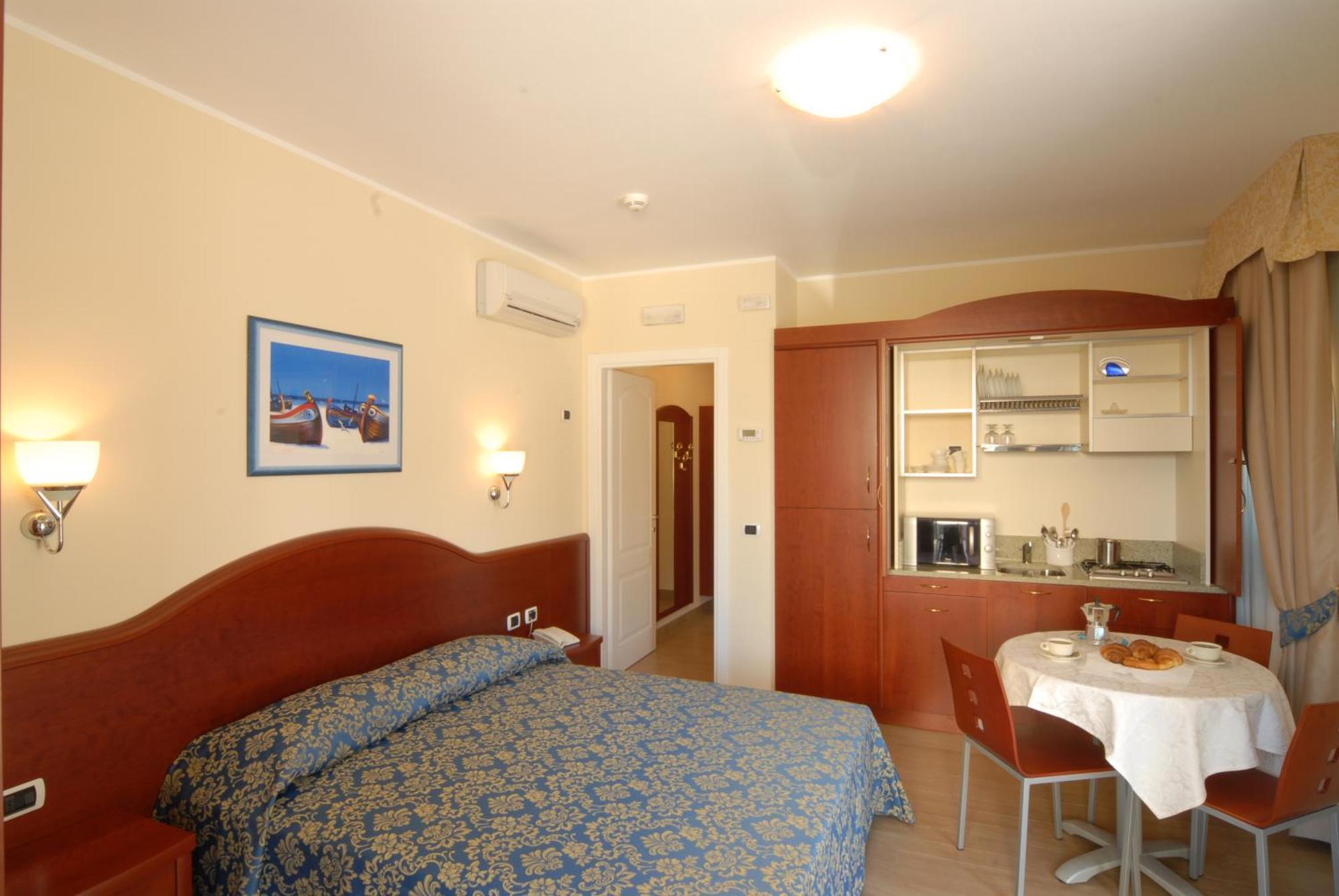Residence Costa Smeralda Grottammare Eksteriør bilde