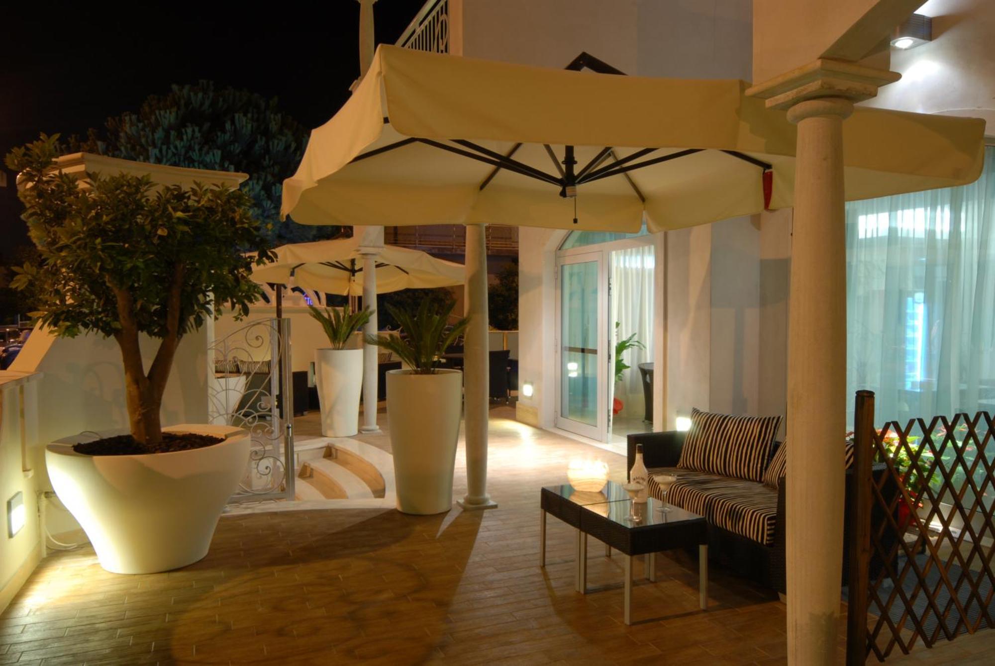 Residence Costa Smeralda Grottammare Eksteriør bilde