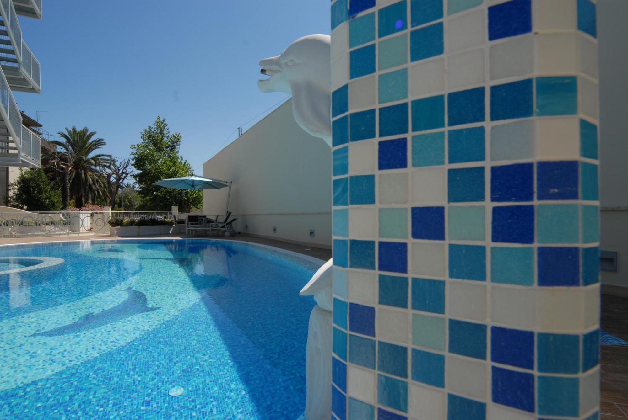 Residence Costa Smeralda Grottammare Eksteriør bilde