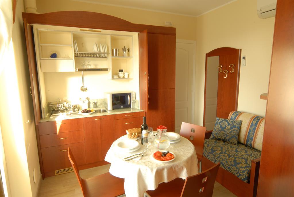 Residence Costa Smeralda Grottammare Rom bilde